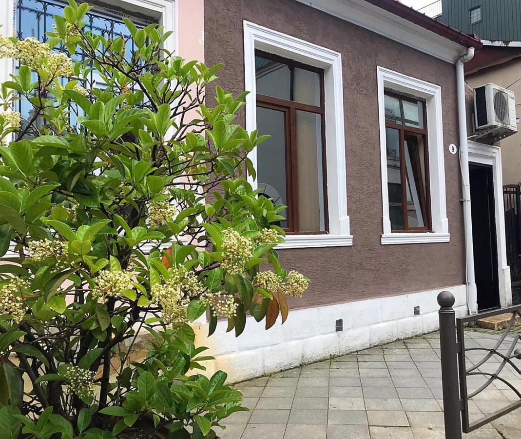 Old Batumi Apartment On Kostava 9 מראה חיצוני תמונה