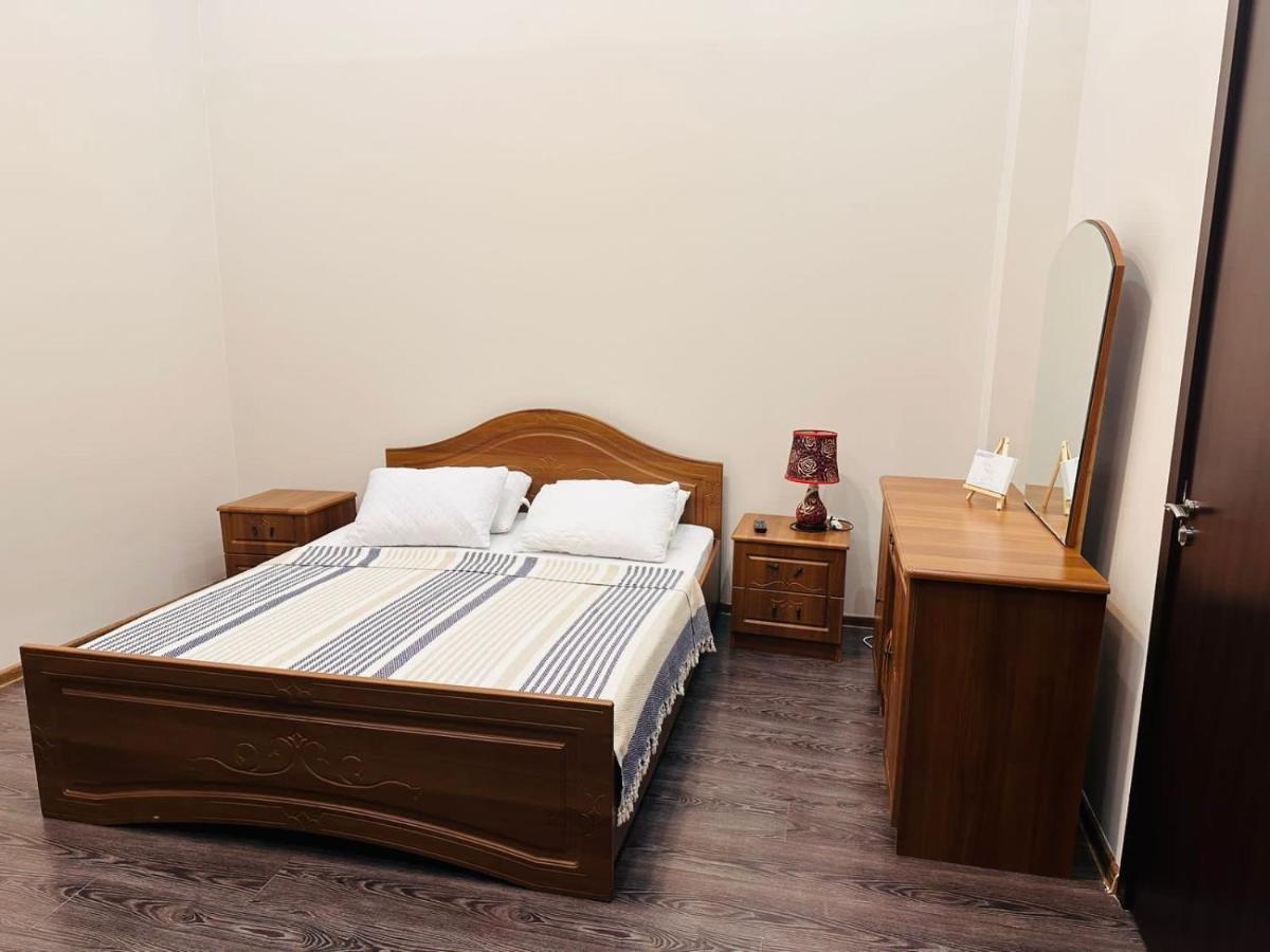 Old Batumi Apartment On Kostava 9 מראה חיצוני תמונה
