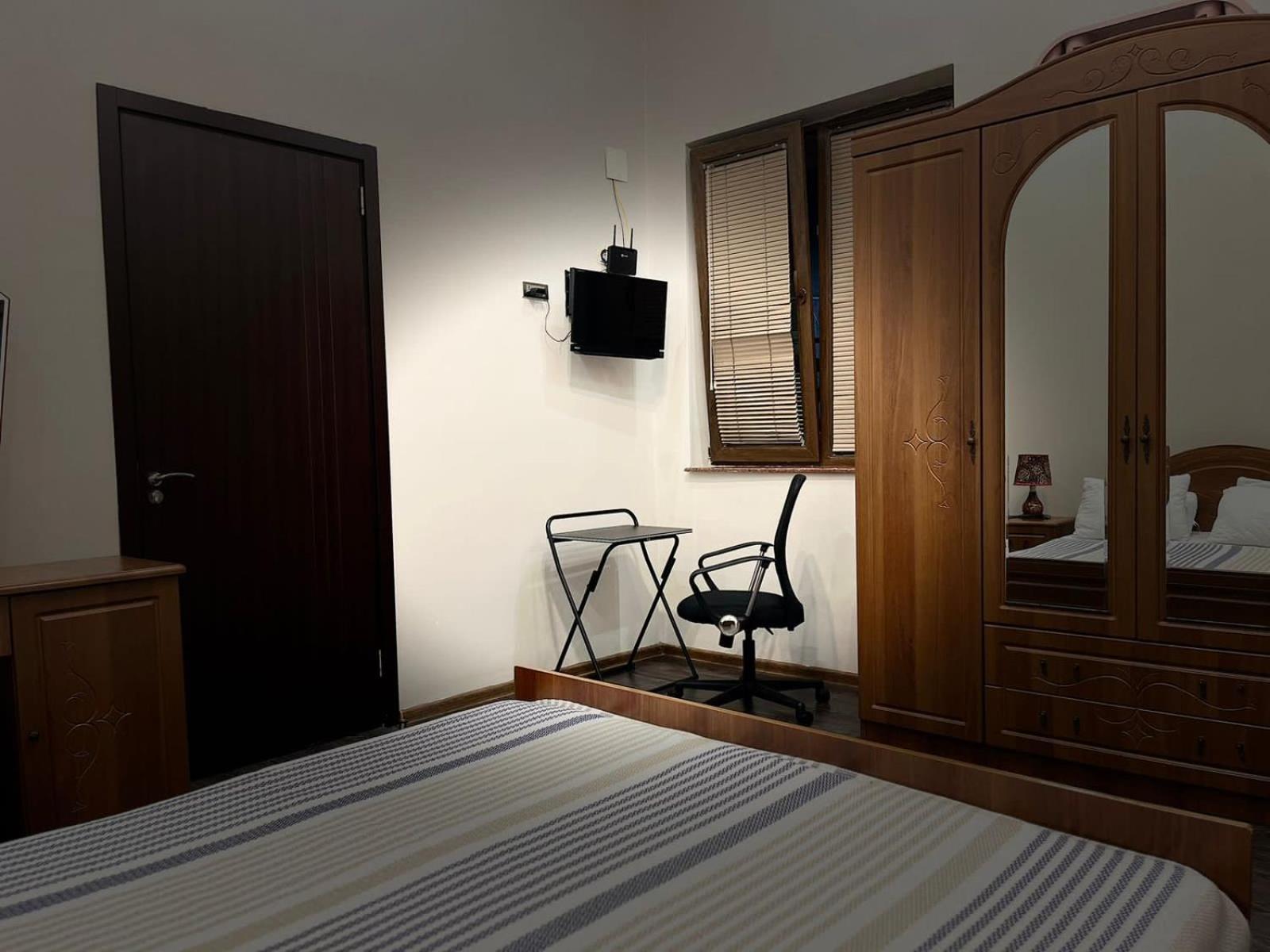 Old Batumi Apartment On Kostava 9 מראה חיצוני תמונה