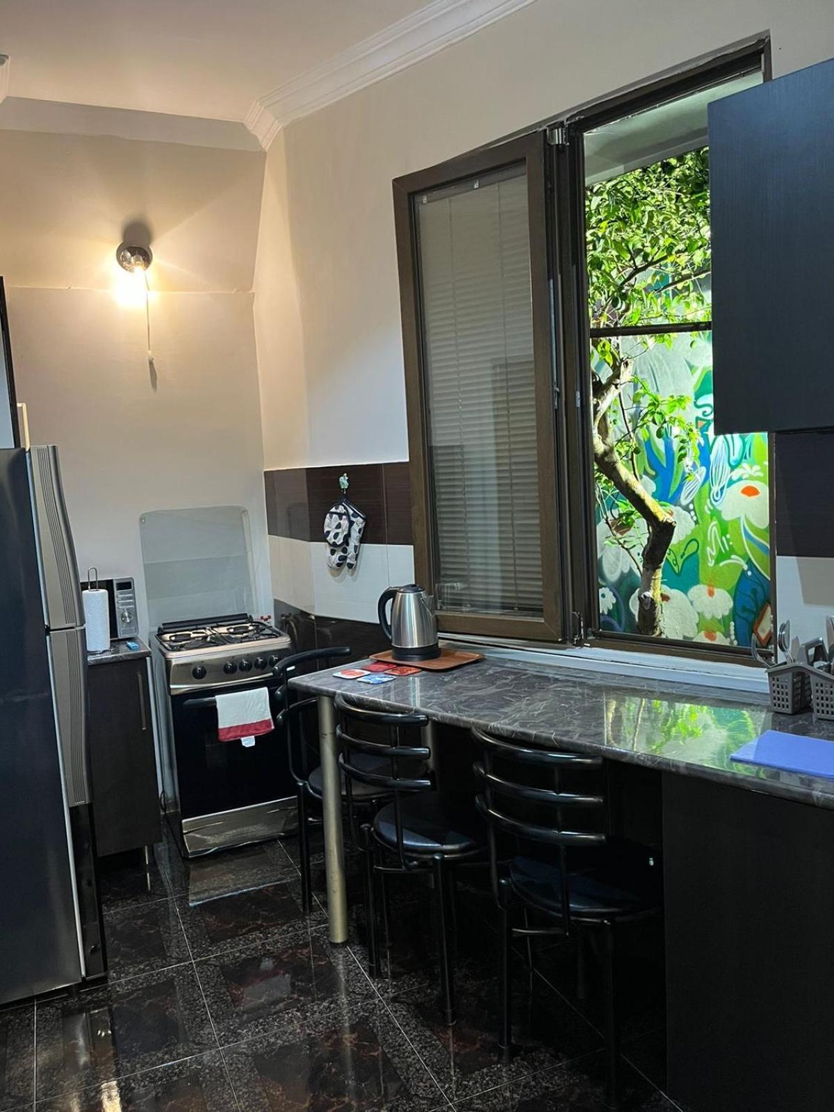 Old Batumi Apartment On Kostava 9 מראה חיצוני תמונה